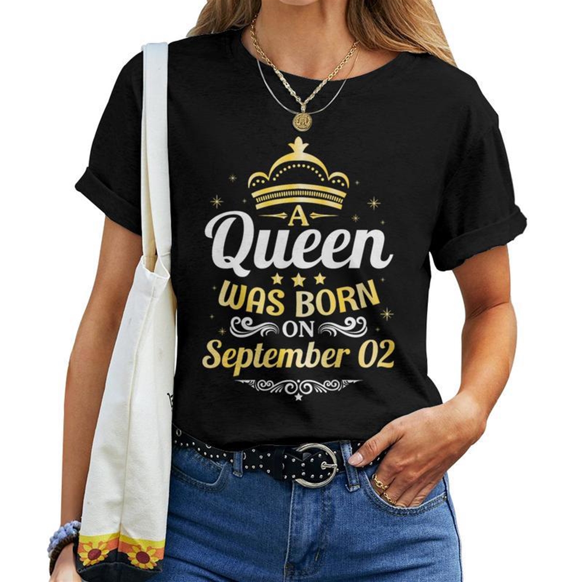 A Queen Was Born On September 02 Happy Birthday To Me Mommy Women T-shirt